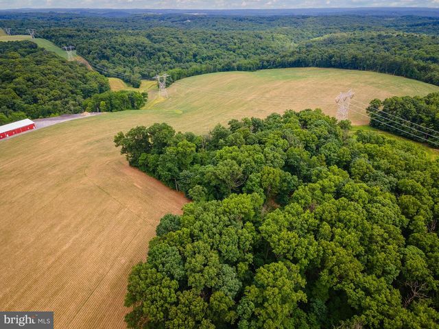 901 FREELAND RD, Freeland, MD 21053