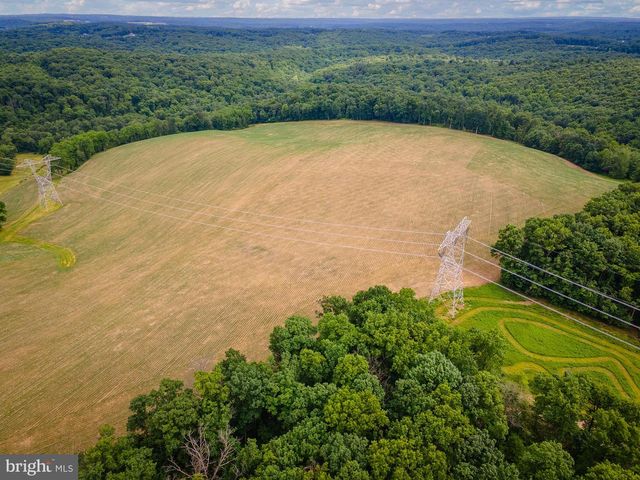 901 FREELAND RD, Freeland, MD 21053