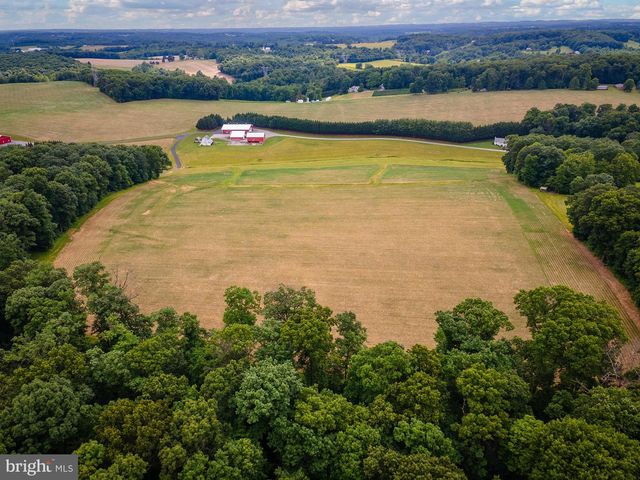 901 FREELAND RD, Freeland, MD 21053