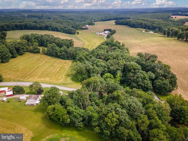 901 FREELAND RD, Freeland, MD 21053