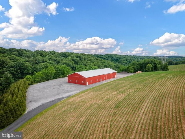 901 FREELAND RD, Freeland, MD 21053