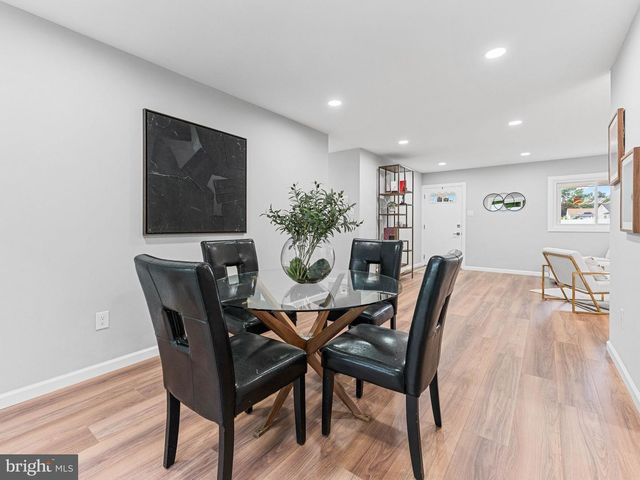 43 EVERGREEN, Willingboro, NJ 08046