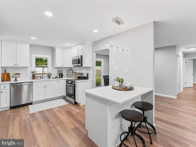 43 EVERGREEN, Willingboro, NJ 08046