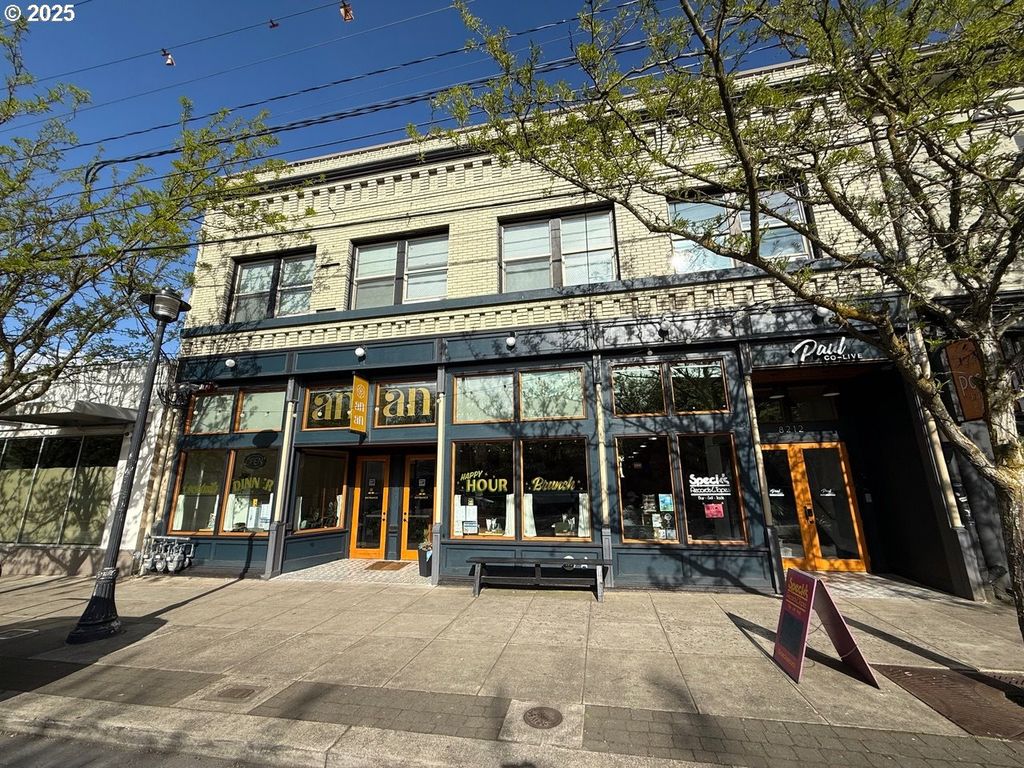8212 N DENVER Ave, Portland, OR 97217