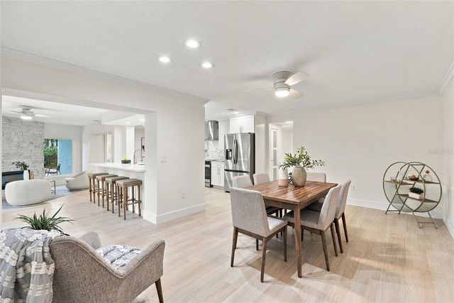 7220 SUNSHINE DRIVE S, St Petersburg, FL 33705
