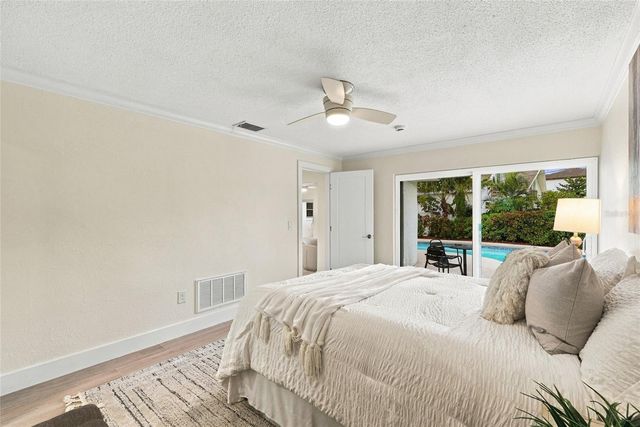 7220 SUNSHINE DRIVE S, St Petersburg, FL 33705
