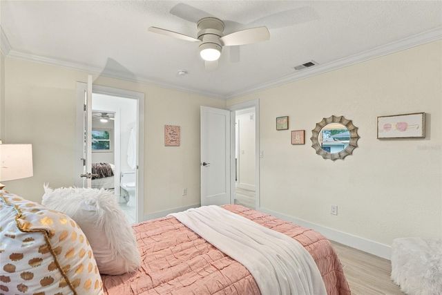 7220 SUNSHINE DRIVE S, St Petersburg, FL 33705