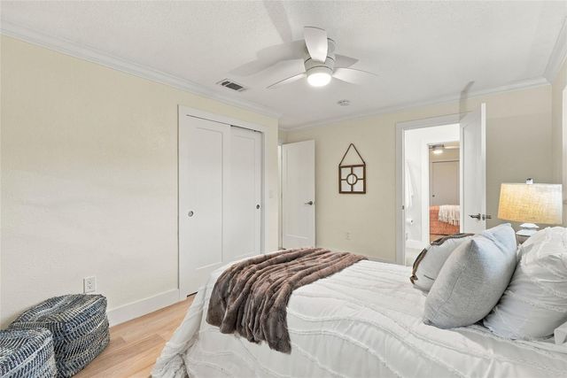 7220 SUNSHINE DRIVE S, St Petersburg, FL 33705