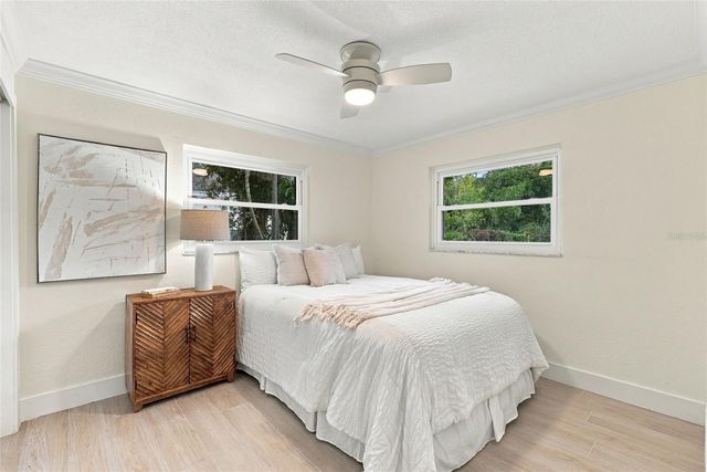7220 SUNSHINE DRIVE S, St Petersburg, FL 33705
