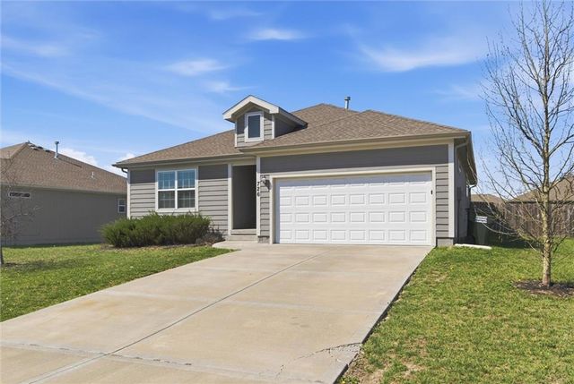 726 S Cypress Street, Gardner, KS 66030