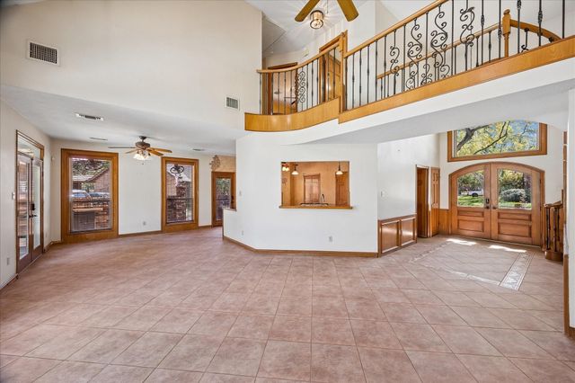 1835 Raintree Circle, Seabrook, TX 77586