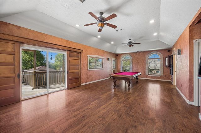 1835 Raintree Circle, Seabrook, TX 77586