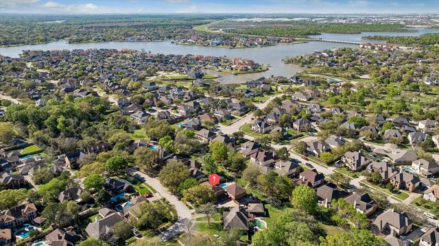 1835 Raintree Circle, Seabrook, TX 77586