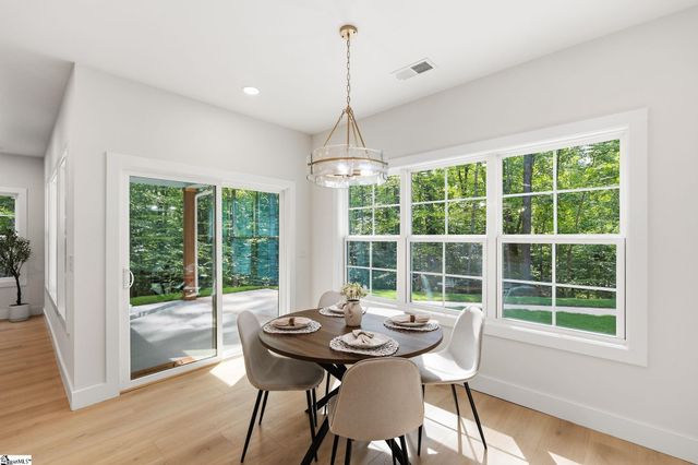 406 Point Road, Westminster, SC 29693