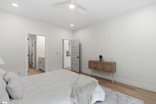 406 Point Road, Westminster, SC 29693