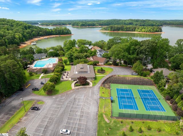 406 Point Road, Westminster, SC 29693