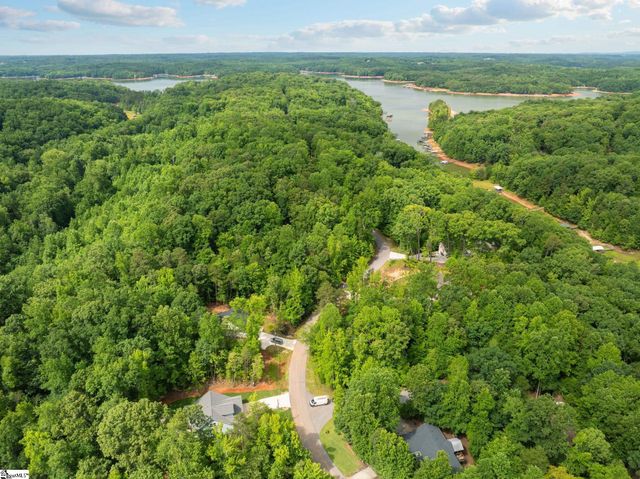 406 Point Road, Westminster, SC 29693