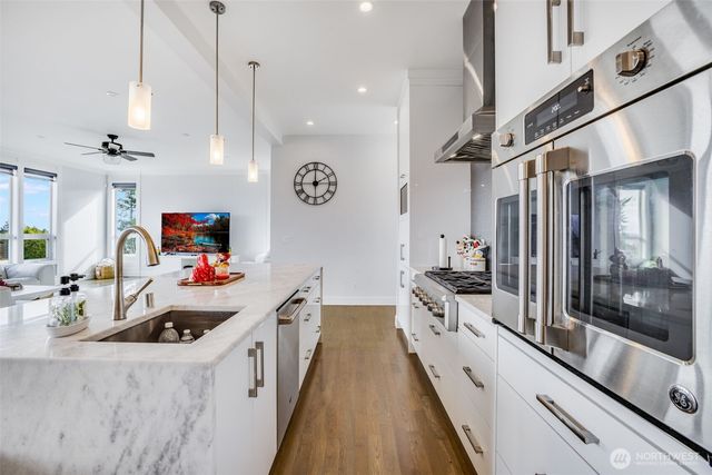 17323 Military Rd S, Seatac, WA 98188