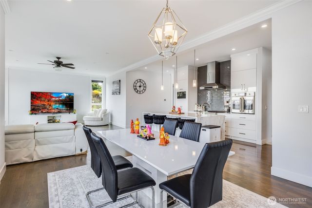 17323 Military Rd S, Seatac, WA 98188