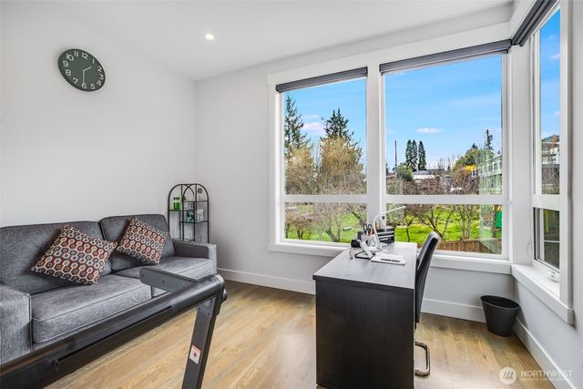 17323 Military Rd S, Seatac, WA 98188