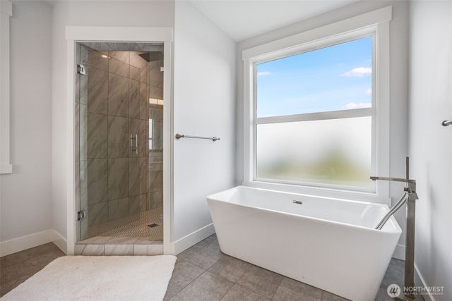 17323 Military Rd S, Seatac, WA 98188