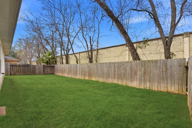 19013 Hammer Lane, Porter, TX 77365