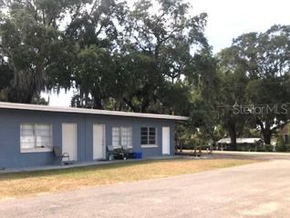 1401 E ALFRED STREET 9, Tavares, FL 32778