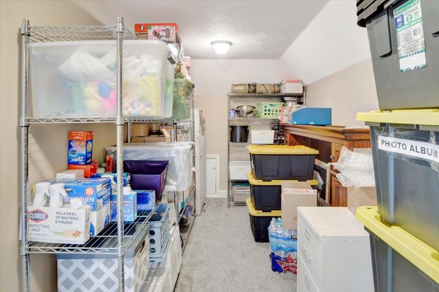 957 E 477th Road, Bolivar, MO 65613