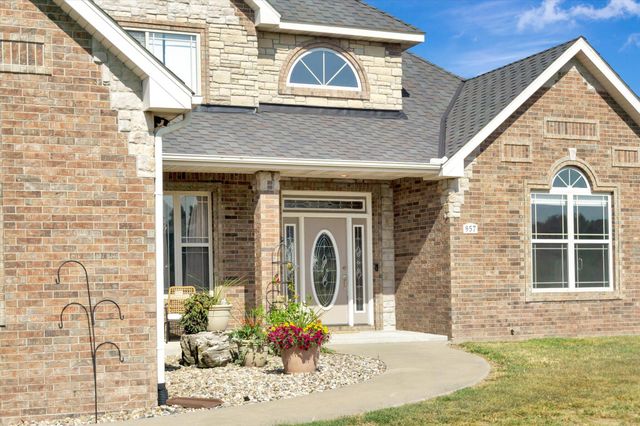 957 E 477th Road, Bolivar, MO 65613