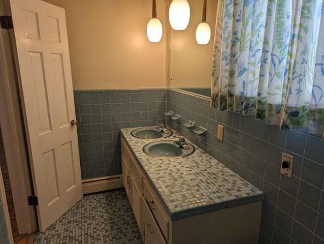 75 Foster ST, Rocky Mount, VA 24151