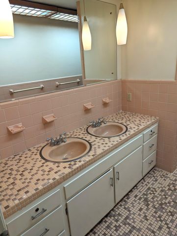 75 Foster ST, Rocky Mount, VA 24151