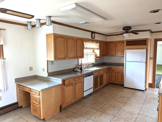 75 Foster ST, Rocky Mount, VA 24151
