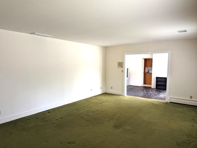 75 Foster ST, Rocky Mount, VA 24151