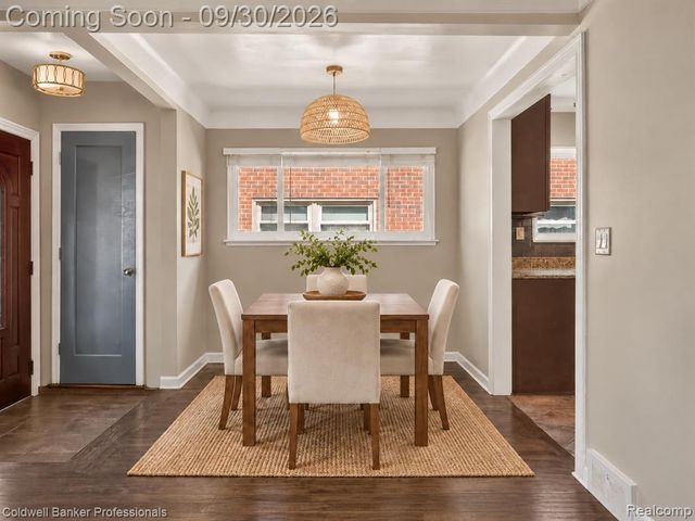 8953 Niver Avenue, Allen Park, MI 48101