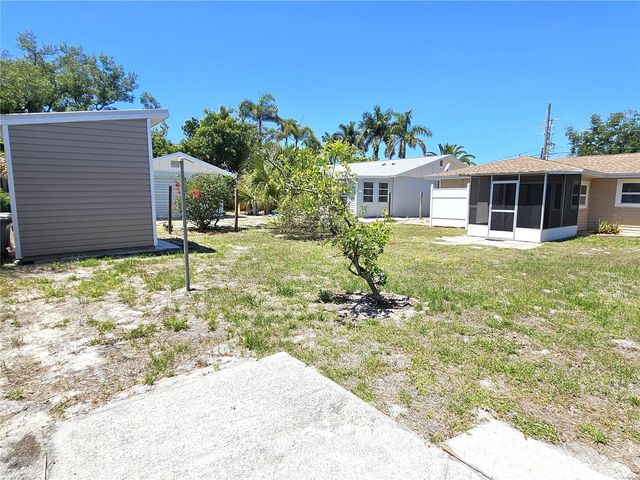 323 PALMETTO ROAD W, Nokomis, FL 34275
