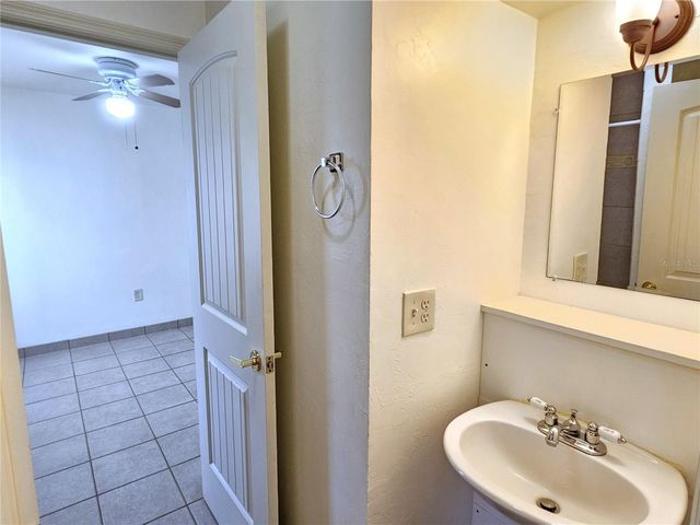 323 PALMETTO ROAD W, Nokomis, FL 34275