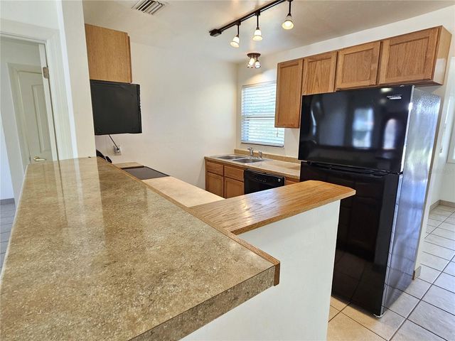 323 PALMETTO ROAD W, Nokomis, FL 34275