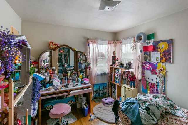 805 N 22nd Avenue, Melrose Park, IL 60160
