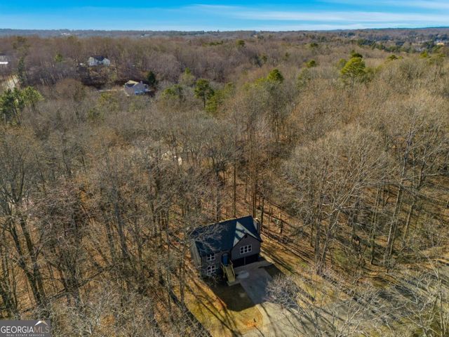 3260 Navajo Circle, Gainesville, GA 30501