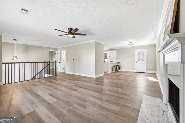 3260 Navajo Circle, Gainesville, GA 30501