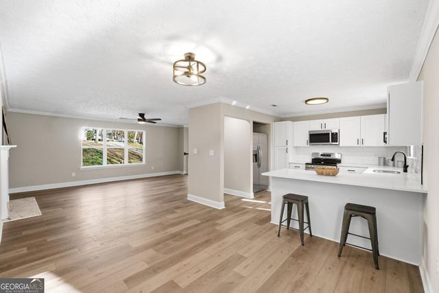 3260 Navajo Circle, Gainesville, GA 30501