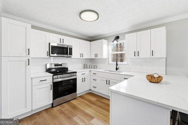 3260 Navajo Circle, Gainesville, GA 30501