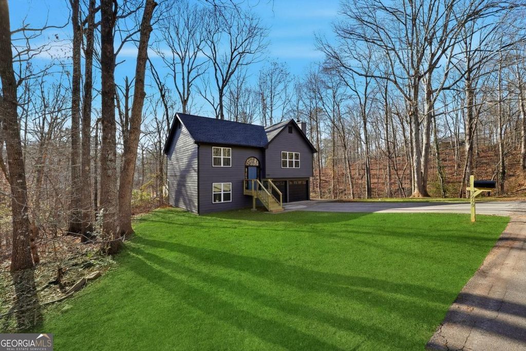 3260 Navajo Circle, Gainesville, GA 30501