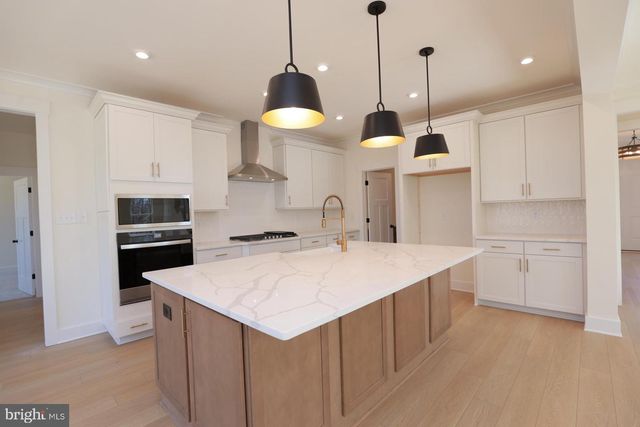 3170 THREE CHOPT RD, Gum Spring, VA 23065