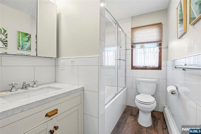 454 Myrtle Avenue 454, Fort Lee, NJ 07024