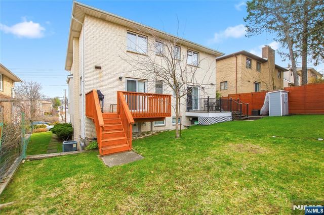 454 Myrtle Avenue 454, Fort Lee, NJ 07024