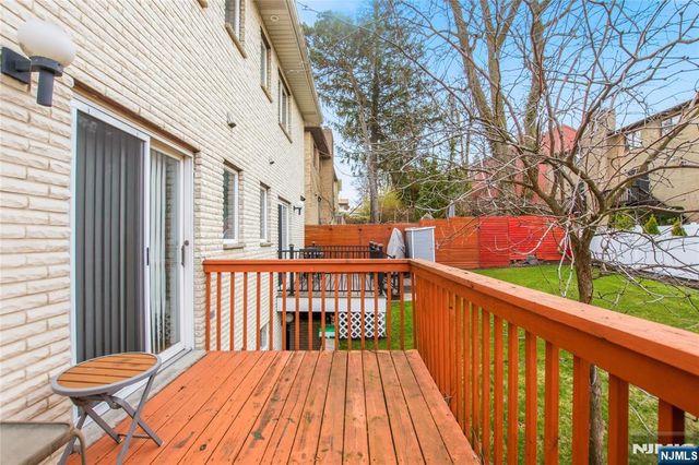 454 Myrtle Avenue 454, Fort Lee, NJ 07024