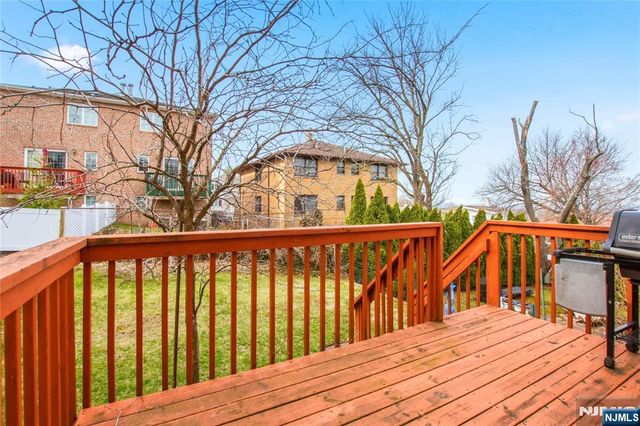454 Myrtle Avenue 454, Fort Lee, NJ 07024