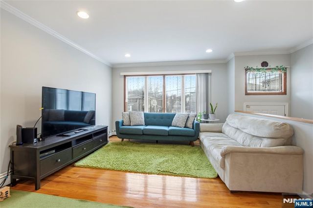 454 Myrtle Avenue 454, Fort Lee, NJ 07024