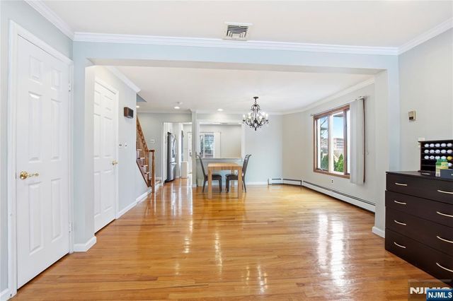 454 Myrtle Avenue 454, Fort Lee, NJ 07024